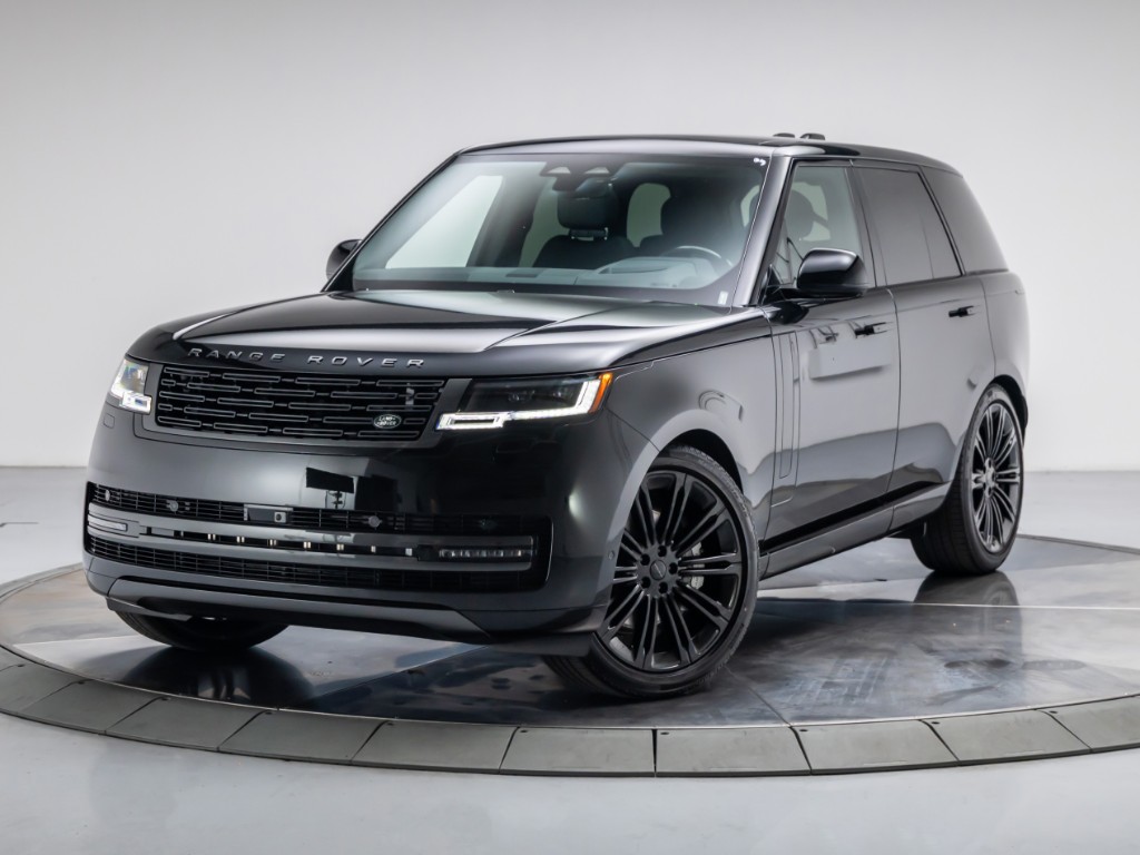 2026 Land Rover Range Rover P530 SE