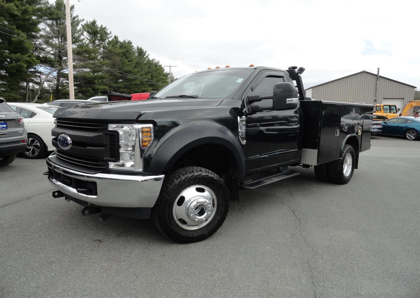 2019 Ford F-350 Super Duty Chassis Cab