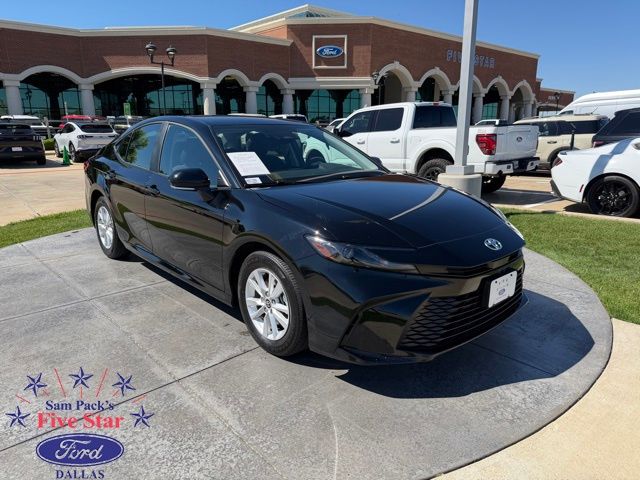 Used 2025 Toyota Camry 