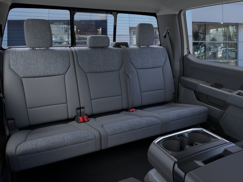 2025 Ford F-150 XLT - Photo 11