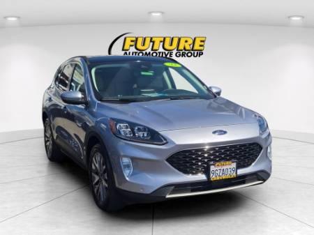 2022 Ford Escape Titanium