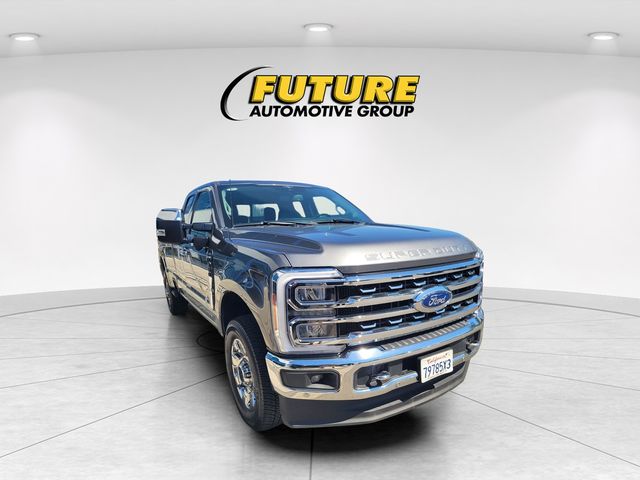 2023 Ford F-350SD LARIAT