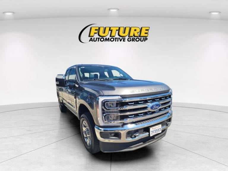 2023 Ford F-350SD LARIAT