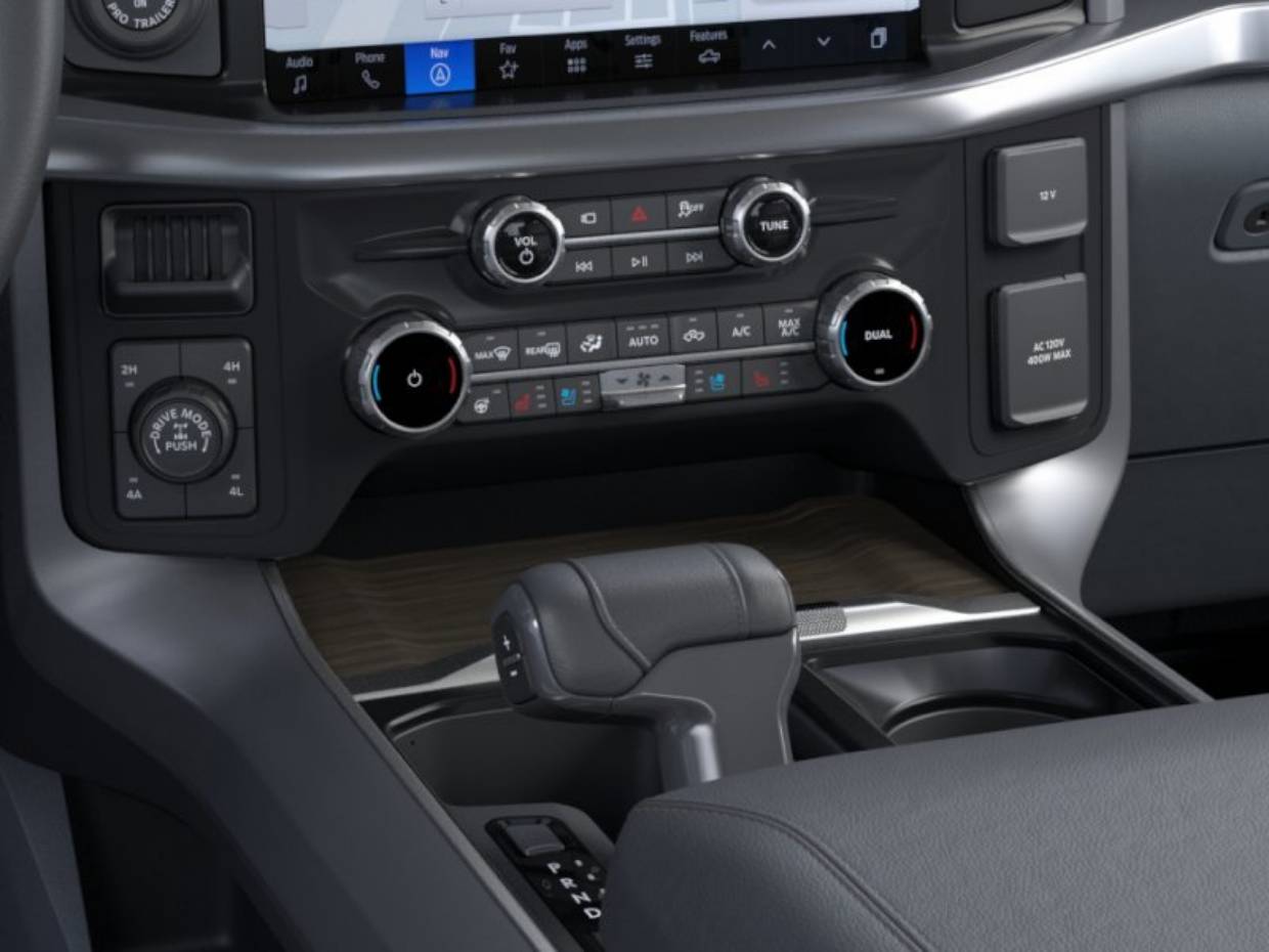 2025 Ford F-150 Lariat - Photo 15