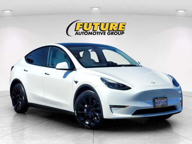 2023 Tesla Model Y Long Range