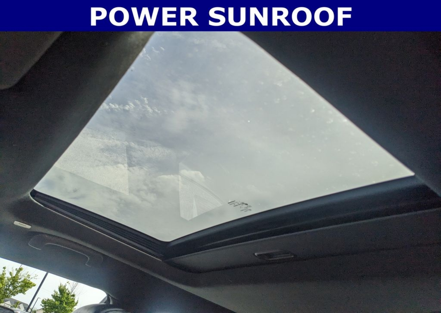 Used 2020 Dodge Charger SXT with VIN 2C3CDXBG2LH153147 for sale in Statesboro, GA