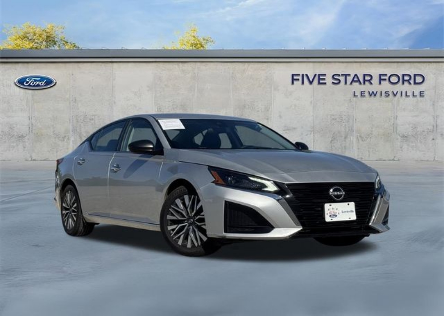 2024 Nissan Altima SV