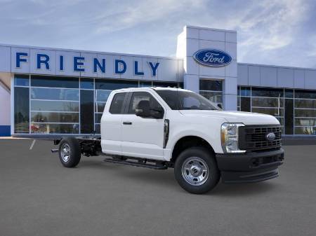 2026 Ford Super Duty F-350 SRW XL