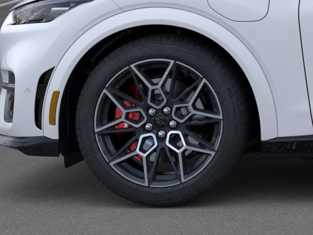 2025 Ford Mustang Mach-E GT - Photo 19