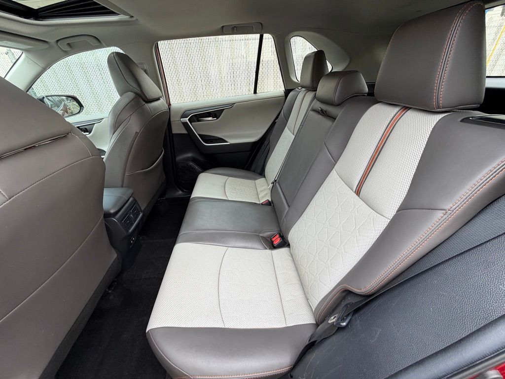 2020 Toyota RAV4 Adventure - Photo 25