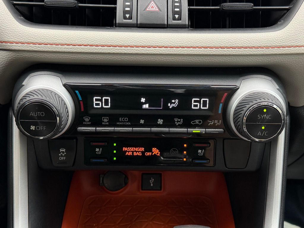 2020 Toyota RAV4 Adventure - Photo 38