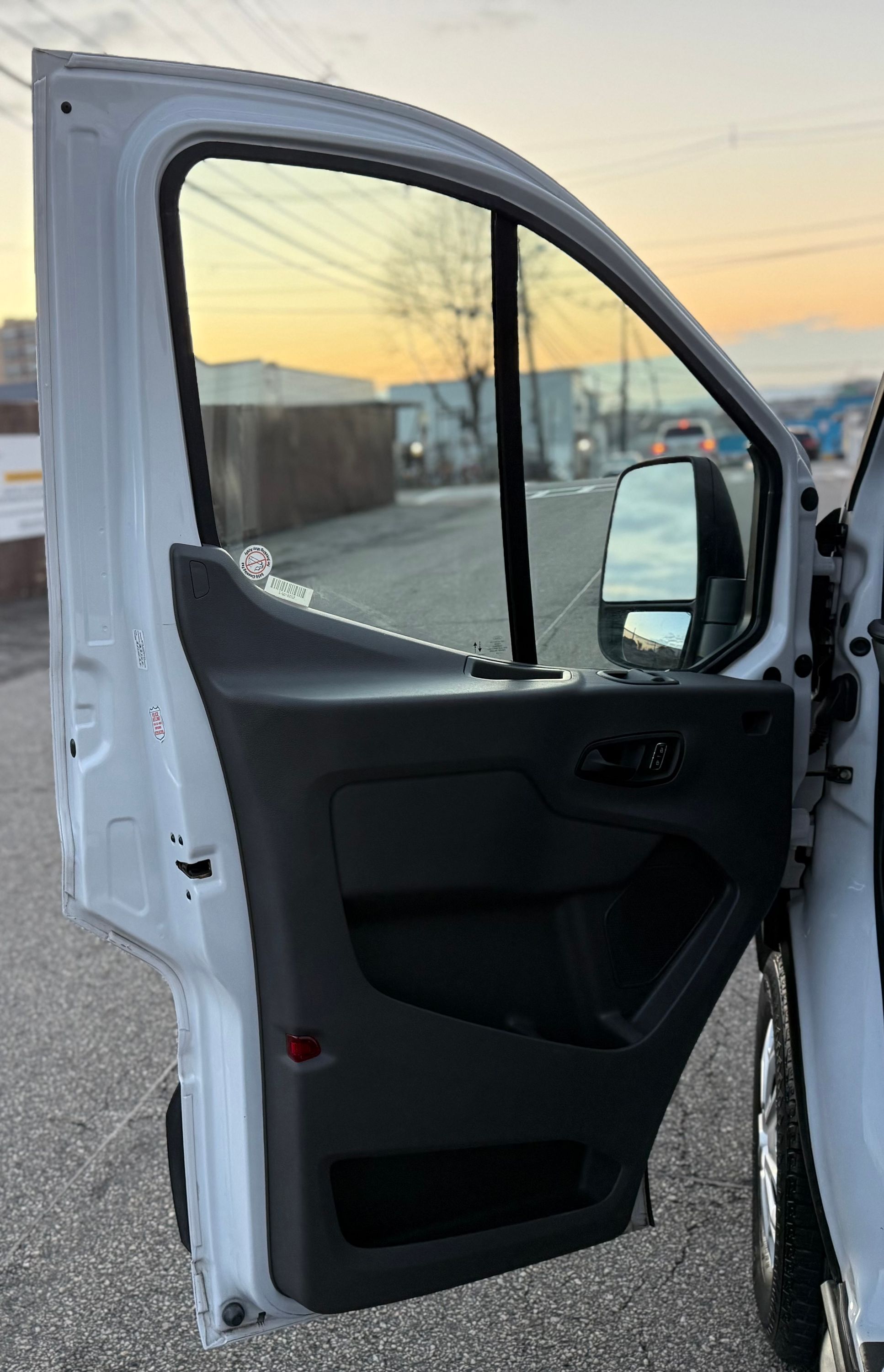 2023 Ford Transit Passenger Van XLT - Photo 16