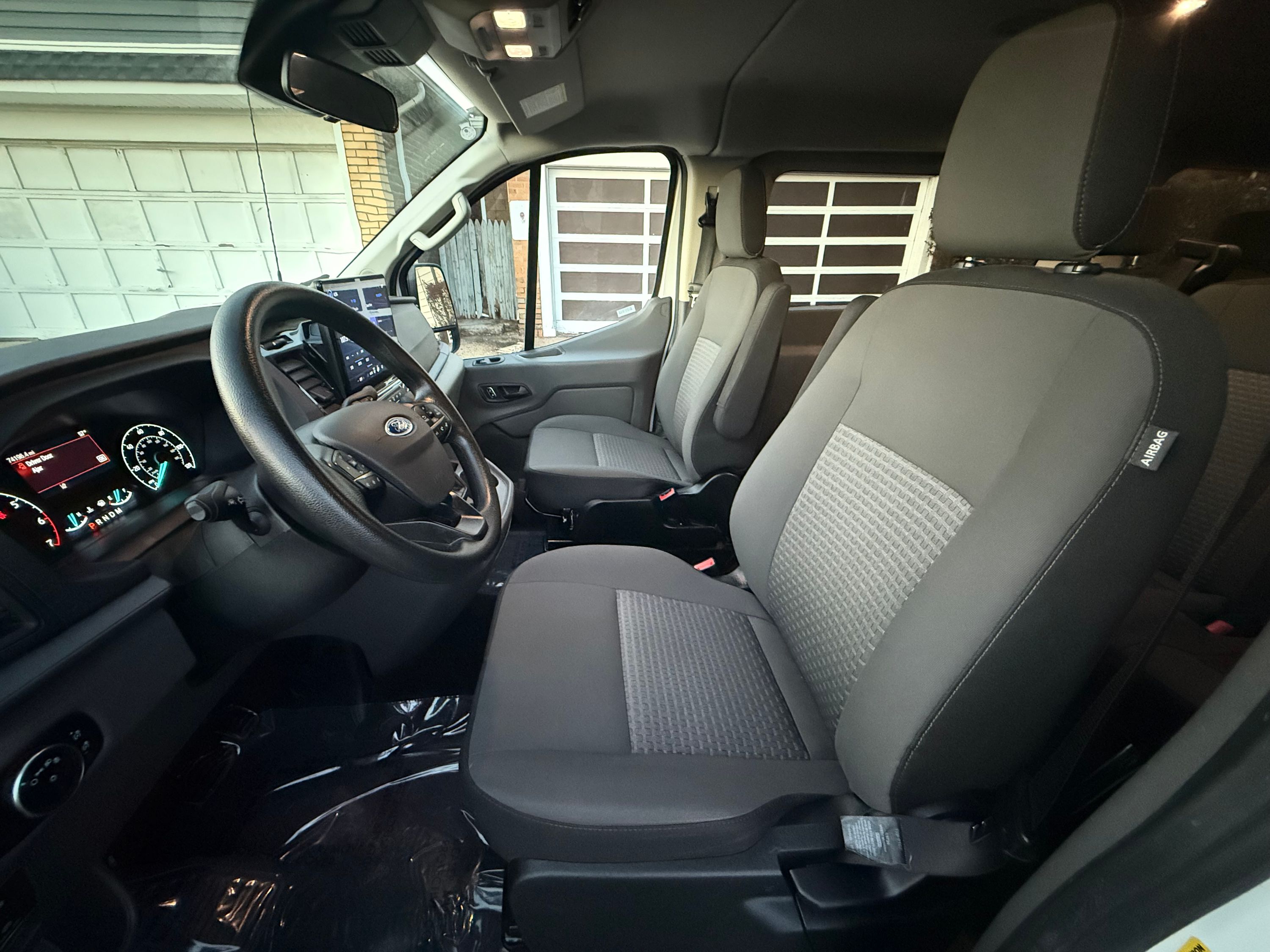 2023 Ford Transit Passenger Van XLT - Photo 18