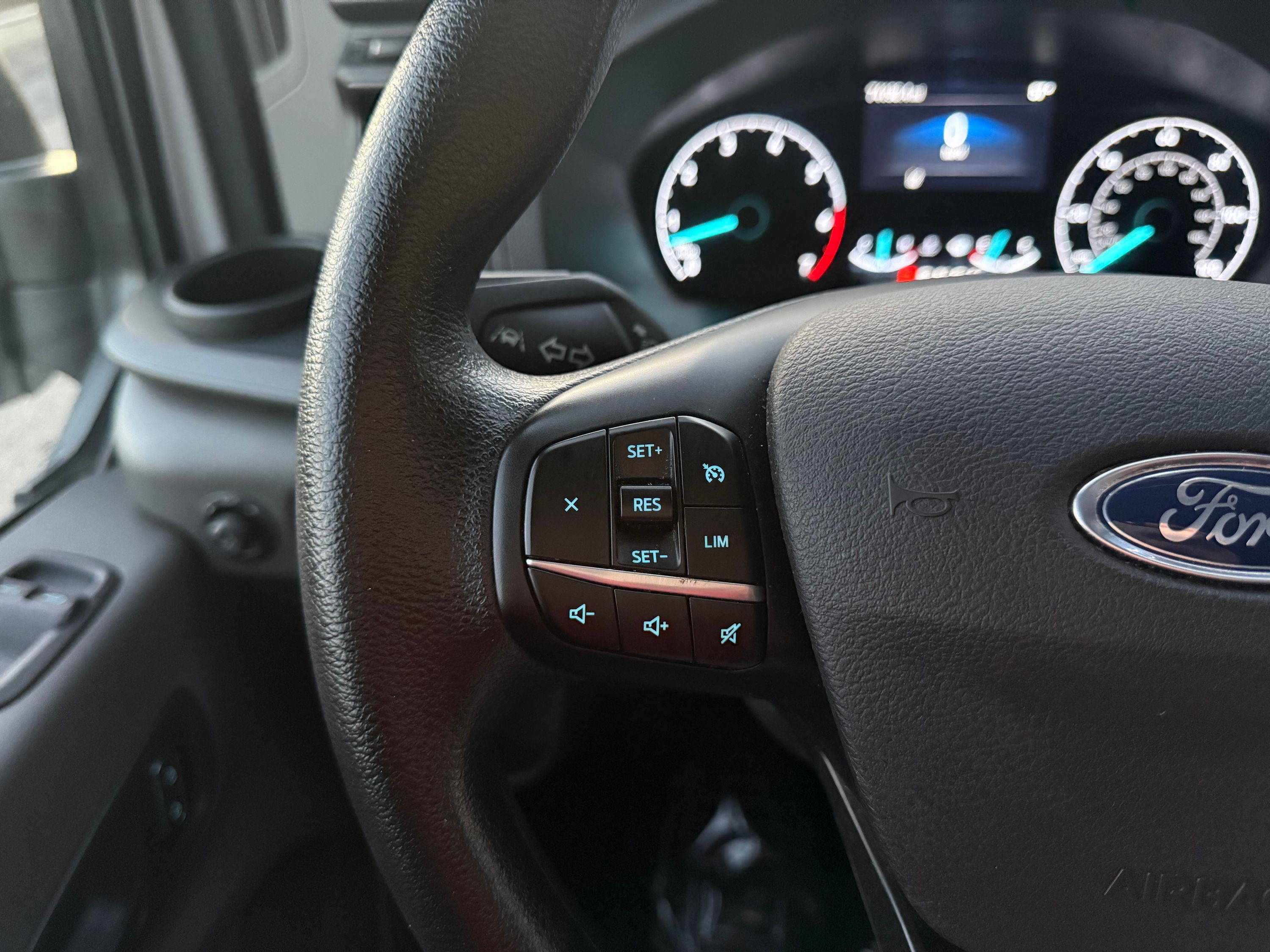 2023 Ford Transit Passenger Van XLT - Photo 37