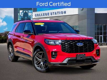 2025 Ford Explorer ST
