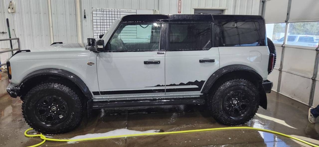 Used 2024 Ford Bronco 4-Door Wildtrak with VIN 1FMEE2BP7RLB13481 for sale in North Branch, Minnesota