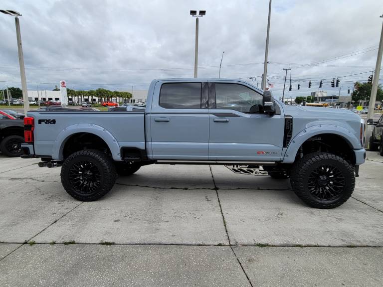2026 Ford Super Duty F-250 SRW Platinum