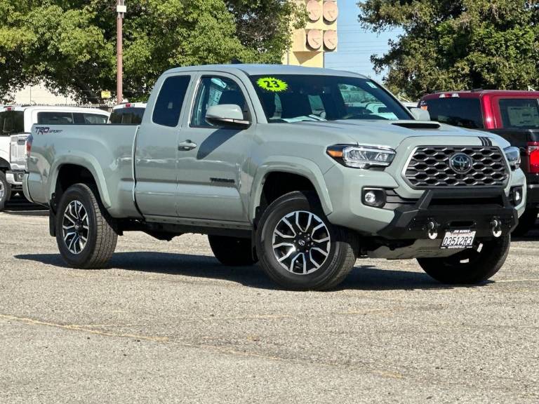 2023 Toyota Tacoma TRD Sport