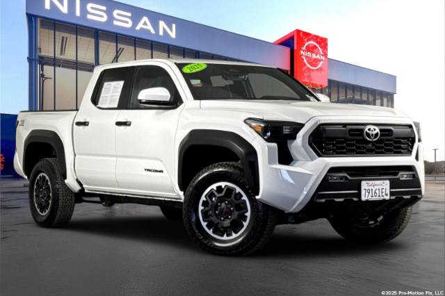 2025 Toyota Tacoma TRD OFF-Road