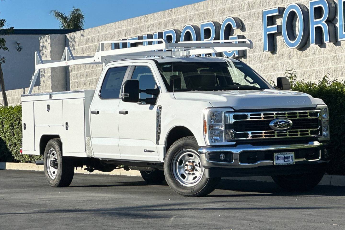 2026 Ford F-350 XL Crew Cab 179-In SRW's photo