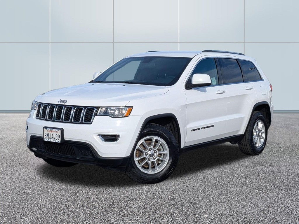 2019 Jeep Grand Cherokee Laredo E 4X2