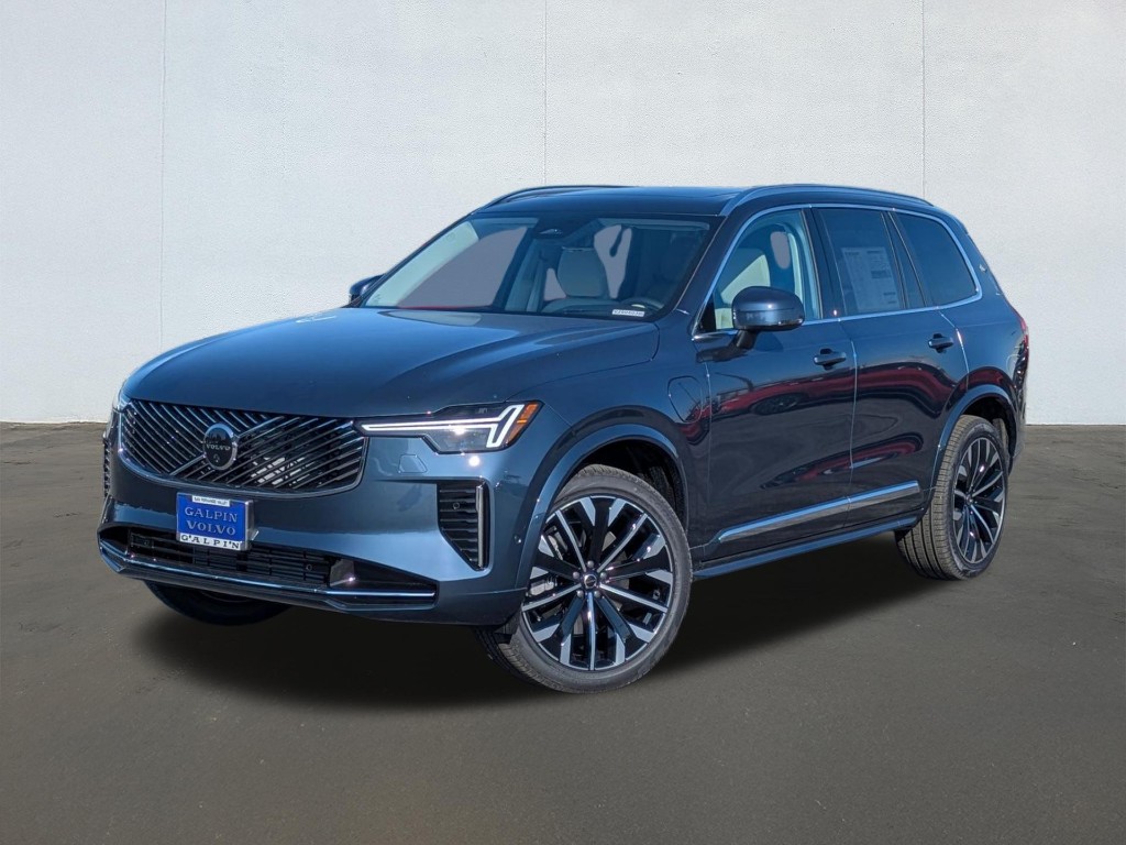 2026 Volvo XC90 Recharge Plug-In Hybrid T8 Ultra Bright