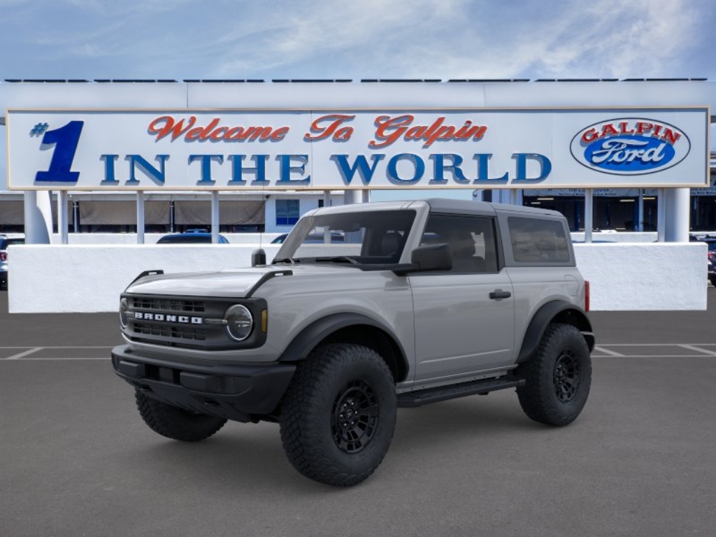 2026 Ford Bronco Base