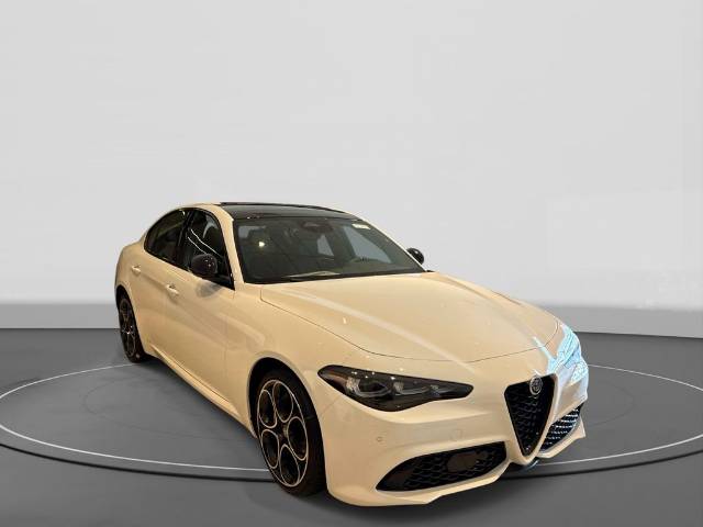 2026 Alfa Romeo Giulia Base
