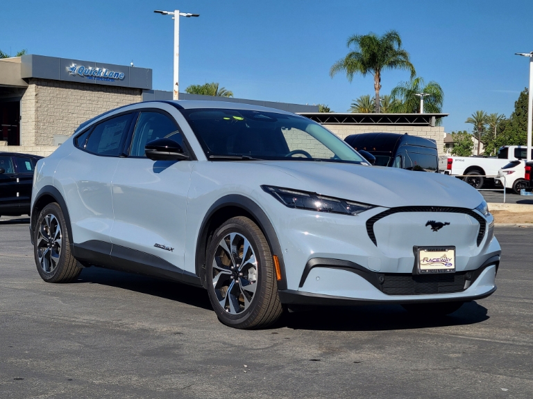 2024 Ford Mustang Mach-E Select