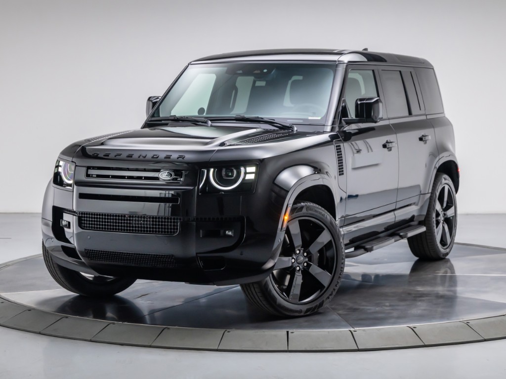 2026 Land Rover Defender P500 X-Dynamic SE