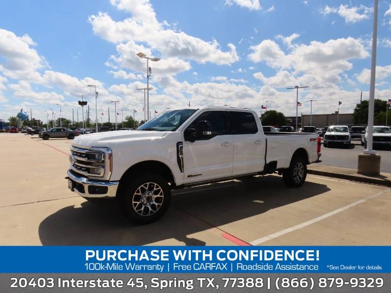 2024 Ford Super Duty F-250 SRW LARIAT 4WD Crew Cab 6.75' Box