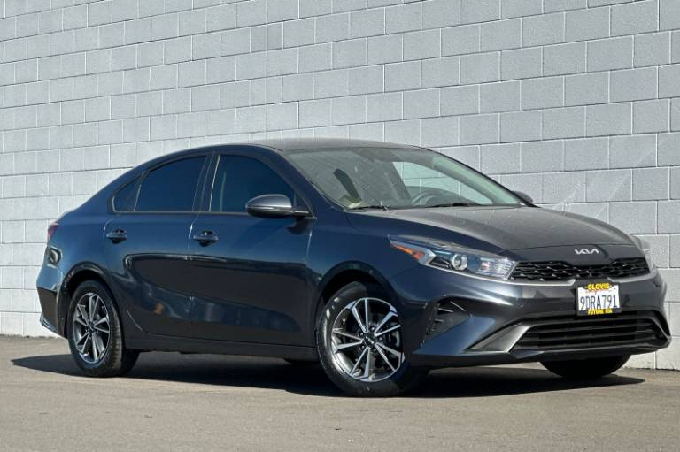 2023 Kia Forte LXS
