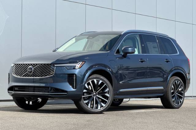 2026 Volvo XC90 Plug-In Hybrid T8 Ultra
