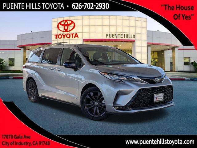 2021 Toyota Sienna XSE