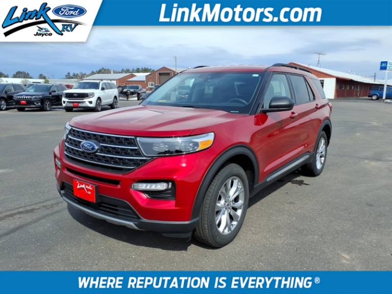 2024 Ford Explorer XLT 4WD