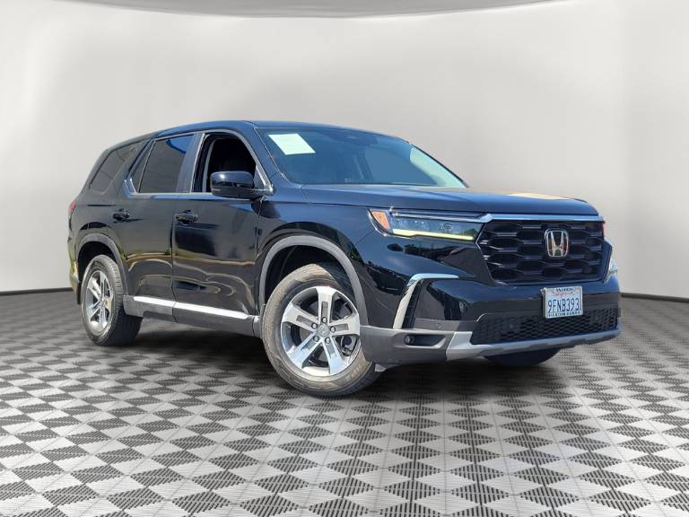 2023 Honda Pilot EX-L 8 Passenger