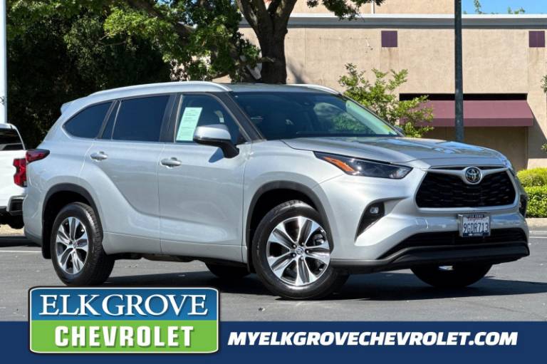 2023 Toyota Highlander XLE