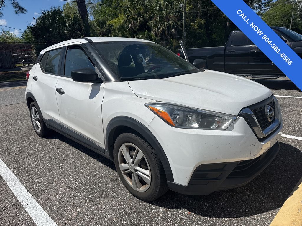 2020 Nissan Kicks S