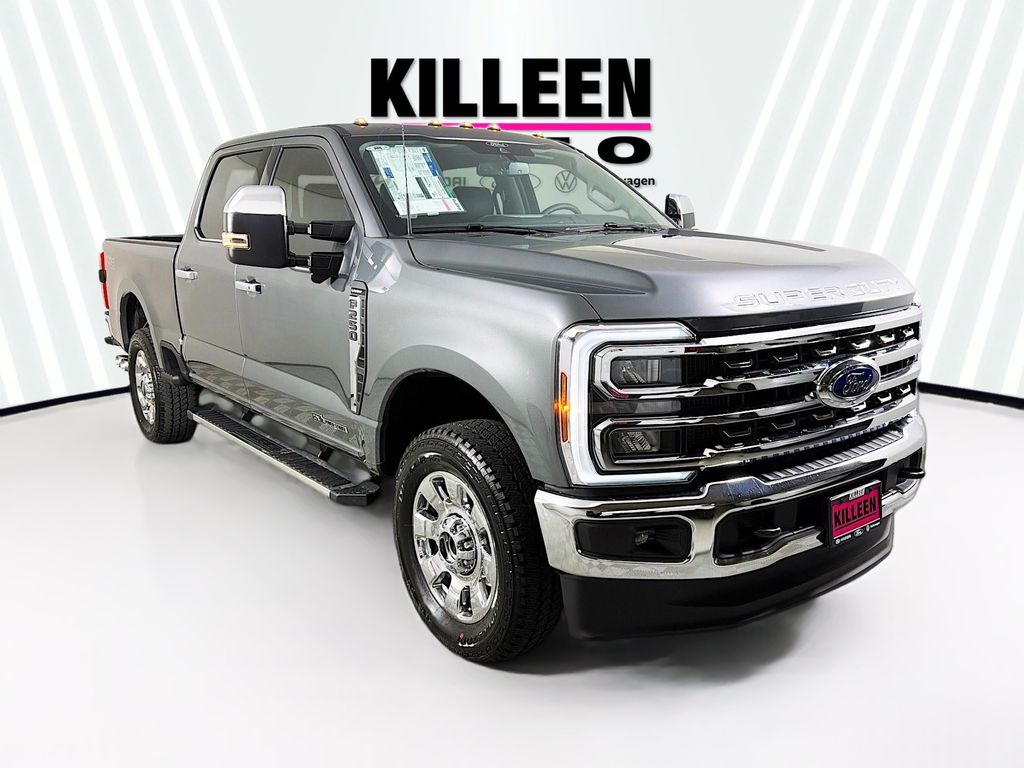 New 2026 Ford F-250SD LARIAT