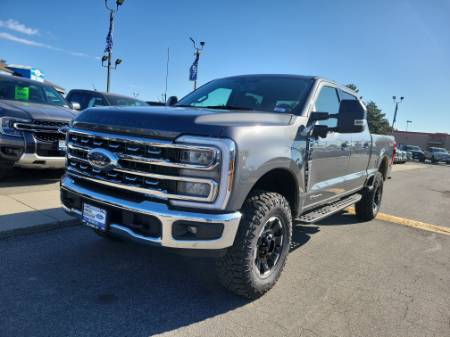 2026 Ford Super Duty F-350 SRW XLT