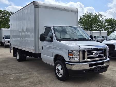 2025 Ford E-Series Cutaway