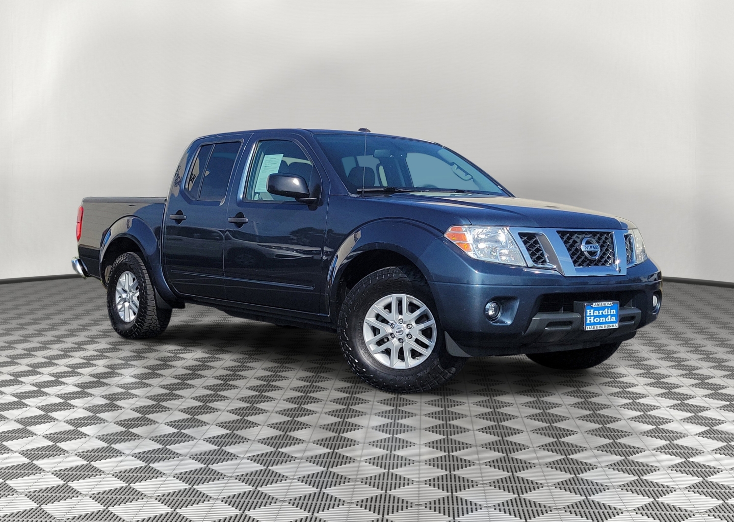 Used 2014 Nissan Frontier SV with VIN 1N6AD0ER5EN743549 for sale in Anaheim, CA