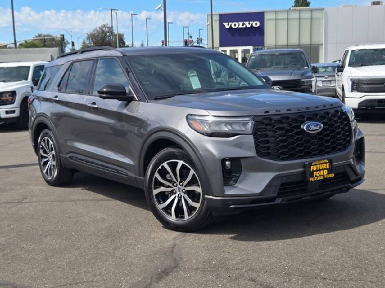 2026 Ford Explorer's photo