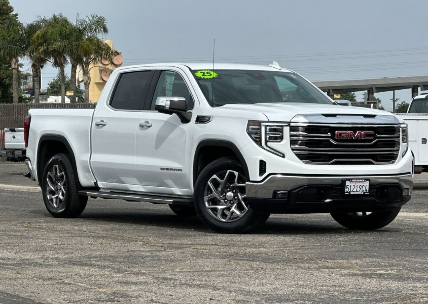 2025 GMC Sierra 2WD Crew Cab Short Box SLT's photo
