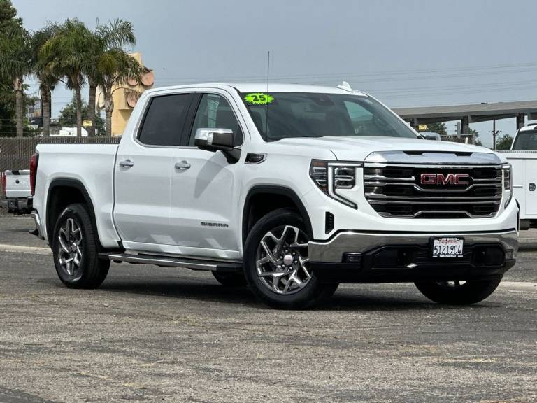 2025 GMC Sierra 1500 SLT