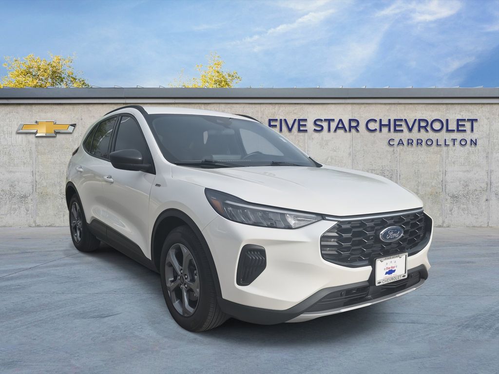 Used 2025 Ford Escape ST-Line