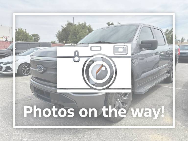 2023 Ford F-150 Lightning XLT