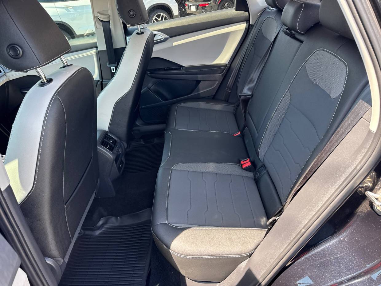 2025 Volkswagen Taos SE - Photo 20
