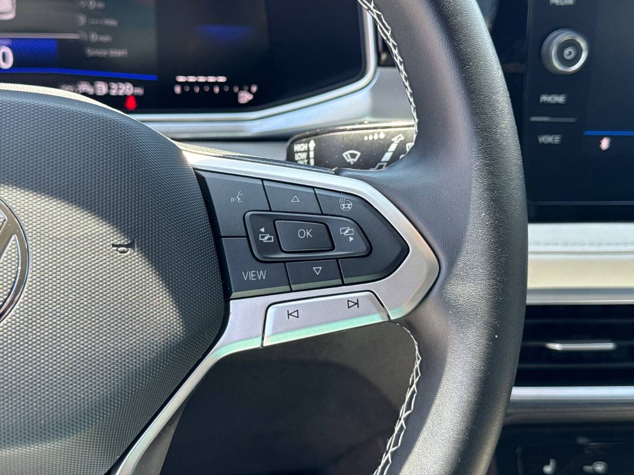 2025 Volkswagen Taos SE - Photo 26