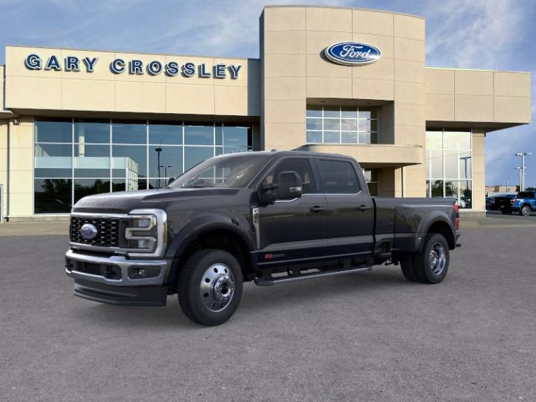 2026 Ford Super Duty F-450 DRW LARIAT